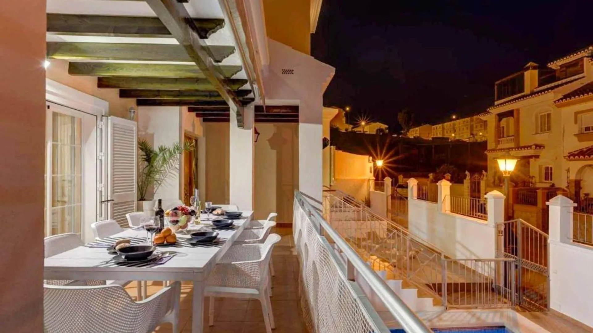 Villa Retama 네르하 0*,  스페인