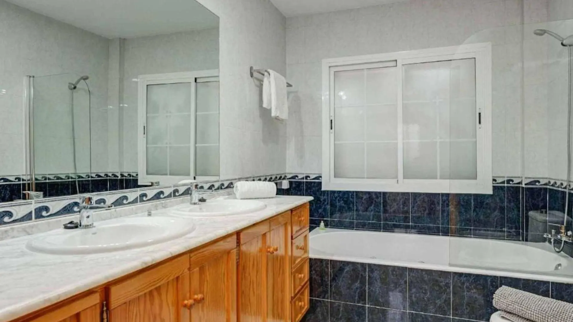Villa Retama 네르하